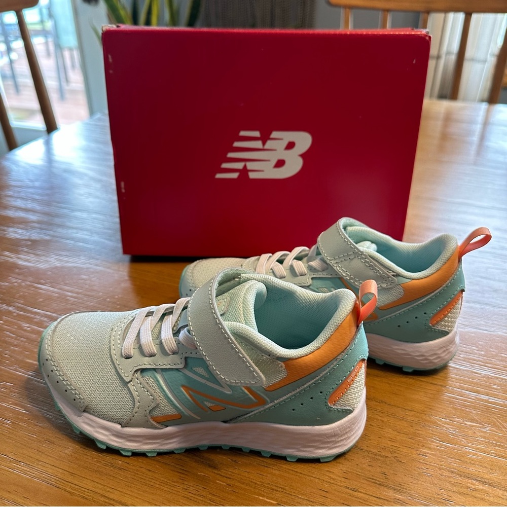 New Balance Girl's Fresh Foam 650v1 Bungee Lace with Top Strap